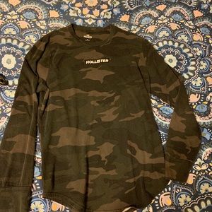 Hollister T-shirt